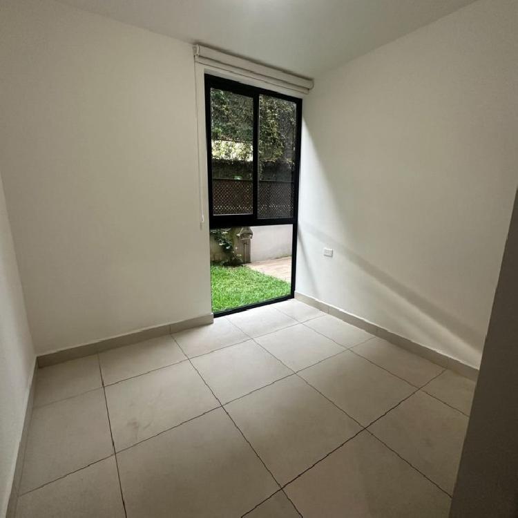 Apartamento en renta en la zona 14 sector La Villa