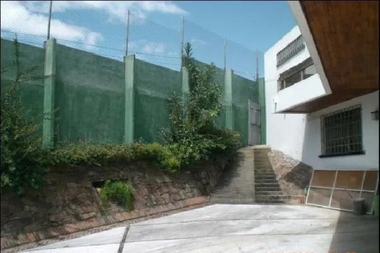 CASA EN VENTA DE LUJO EN CARRETERA A MAYAN GOLF 