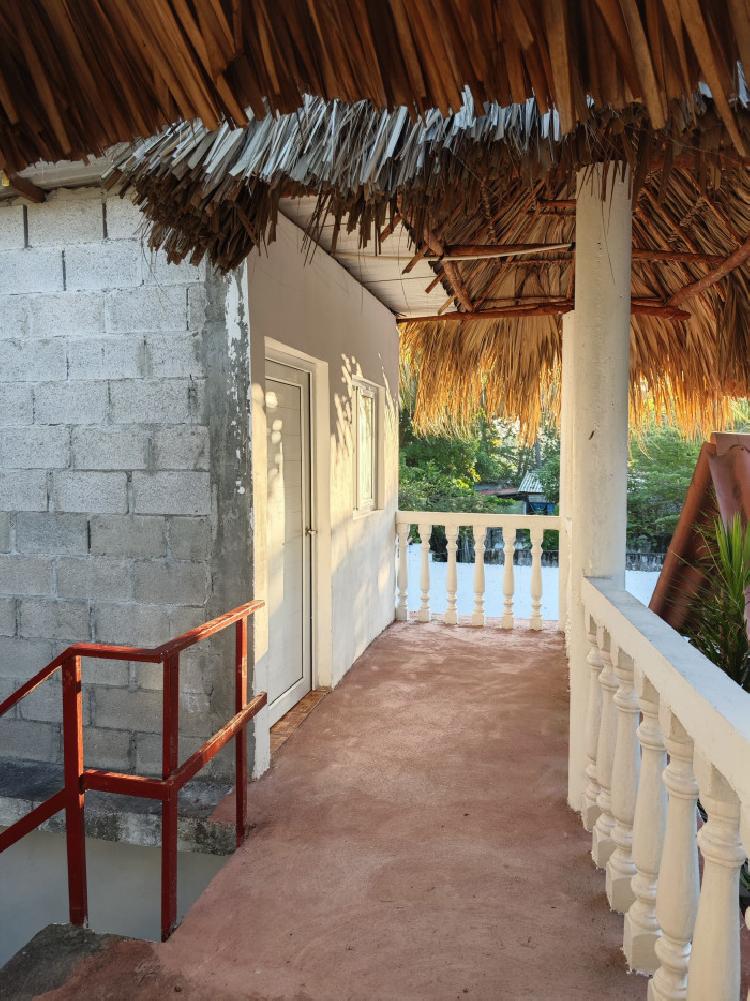 CASA FRENTE A LA PLAYA RAMA BLANCA SIPACATE ESCUINTLA