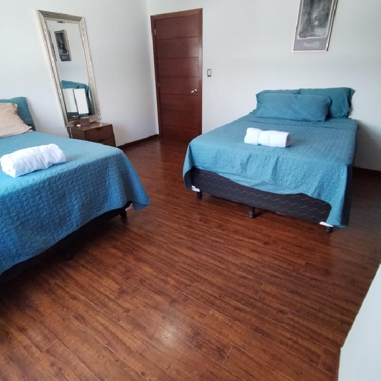 Apartamento amueblado en renta zona 10 Ciudad Vieja