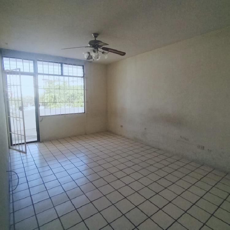 Casa En Venta Prados de Monte Maria Zona 12