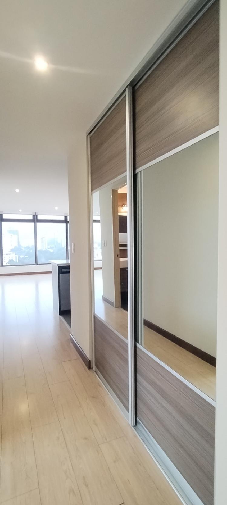 Apartamento en Venta Edificio Veinti4 Zona 10