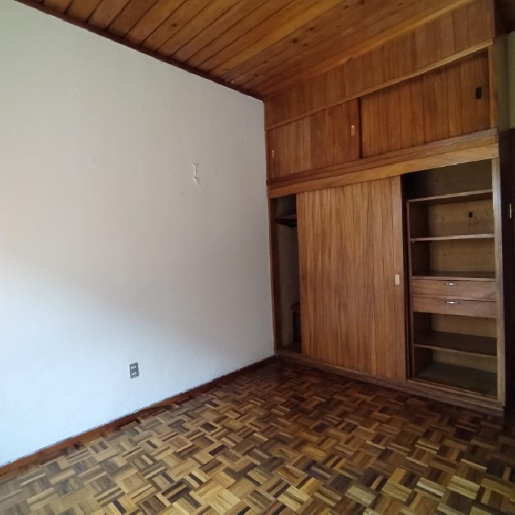 Casa para remodelar o Terreno venta zona 10 en Oakland