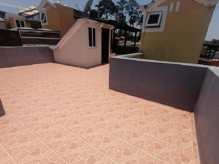 Casa en renta Quinta los Encinos zona 7 de Mixco