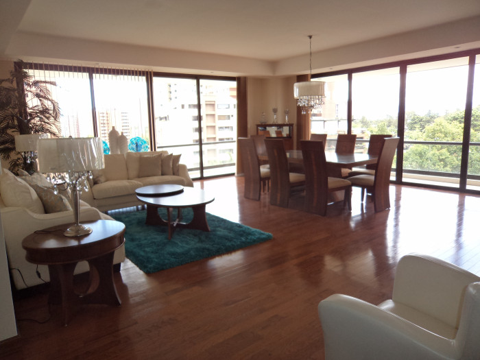 En renta hermoso apartamento amueblado en la Zona 14