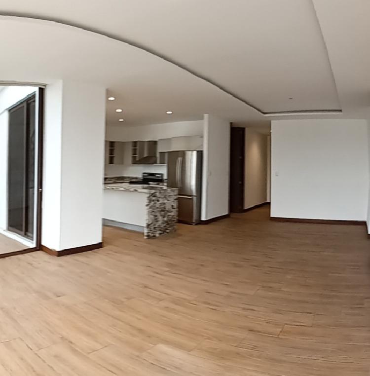 Apartamento con Terraza en VENTA en Zona 15