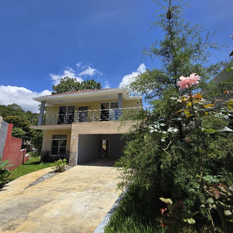 Casa en Venta en Rancho Verde Fraijanes