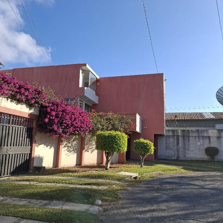 Casa Residencial en Renta en Garita Zona 15