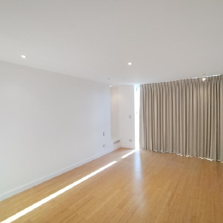 Apartamento en renta en Atrium Zona 10 