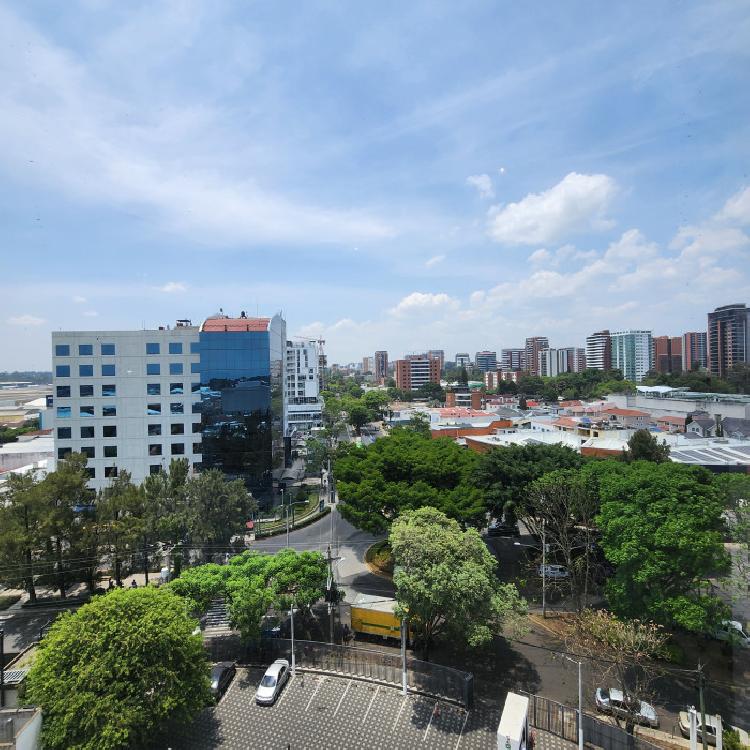 Apartamento Amueblado en Z.13 Avenida Las Americas