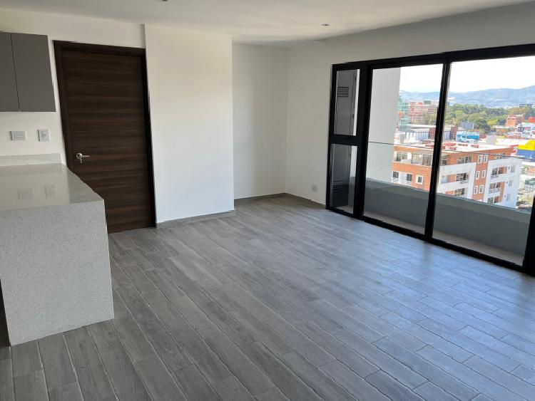 Apartamento en Renta de 3 Habitaciones en Zona 10