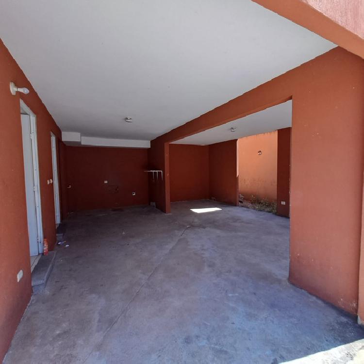 Casa en Venta en Jardines de Verónica en Villa Nueva