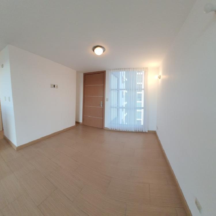 Apartamento en Alquiler Condado La Villa Zona 14