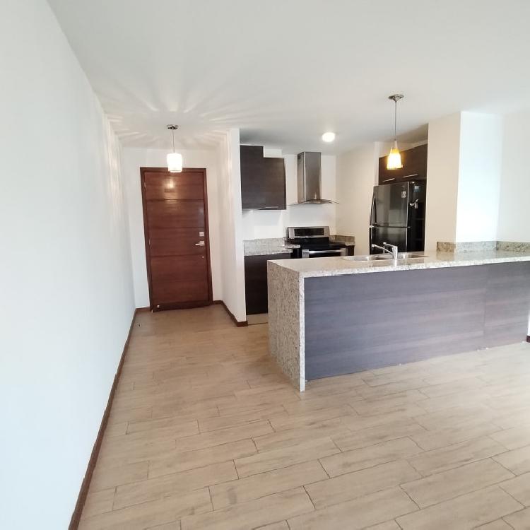 Apartamento en Renta en Edificio Nivó Zona 15 VH I