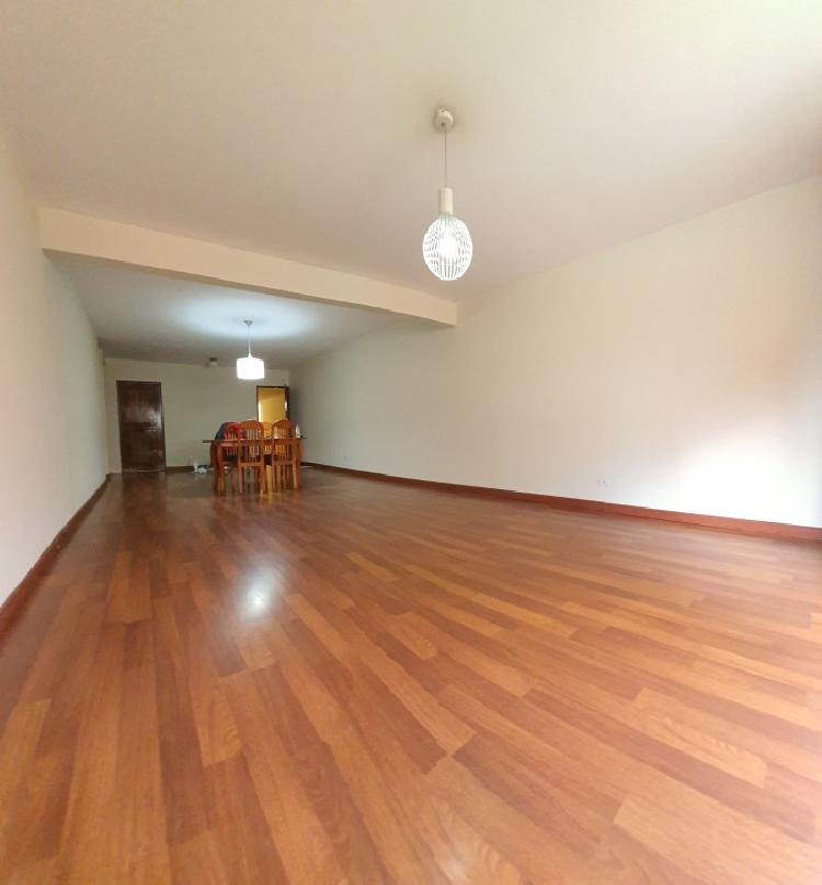 Apartamento en Renta en Villa Real Zona 10.