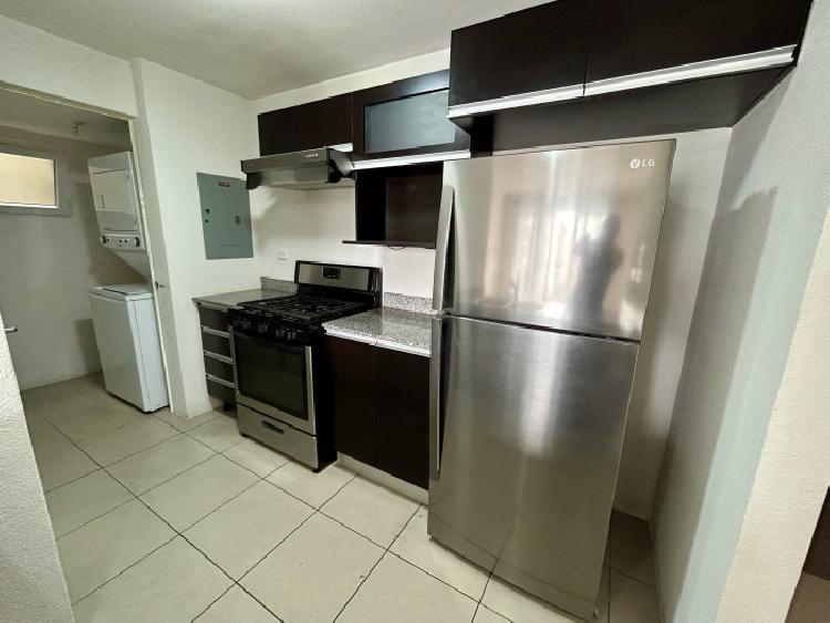 Apartamento en parque7 Calzada Roosevelt en alquiler