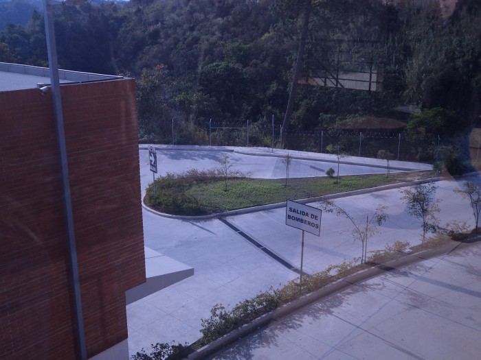 ALQUILER De bodegas en KM 8 al Atlántico zona 17