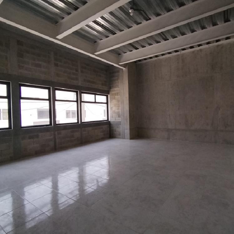 Ofibodega en venta en zona 2 de Mixco Interamericana