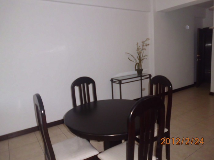 Apartamento Amueblado en Zona 14 Torre Elgin