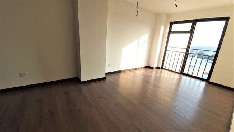 Apartamento en venta con piscina y gimnasio en Z.7