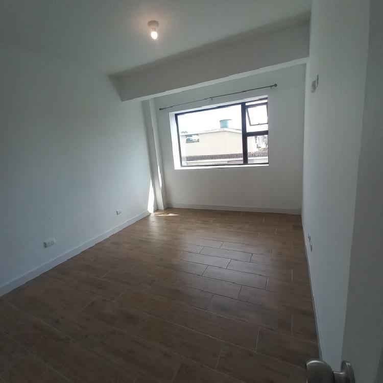 Apartamento en renta zona 11 por el CUM