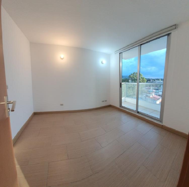 Apartamento en Alquiler Condado La Villa Zona 14