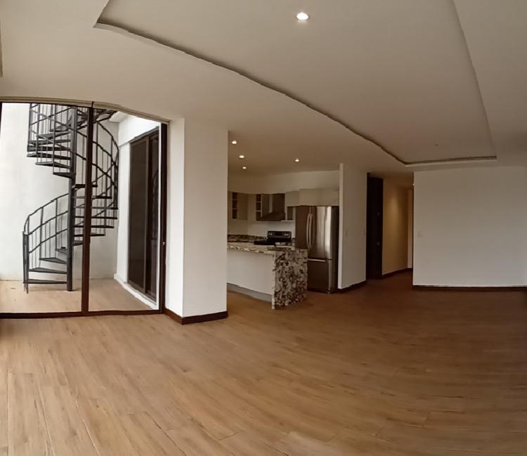 Apartamento con Terraza en VENTA en Zona 15