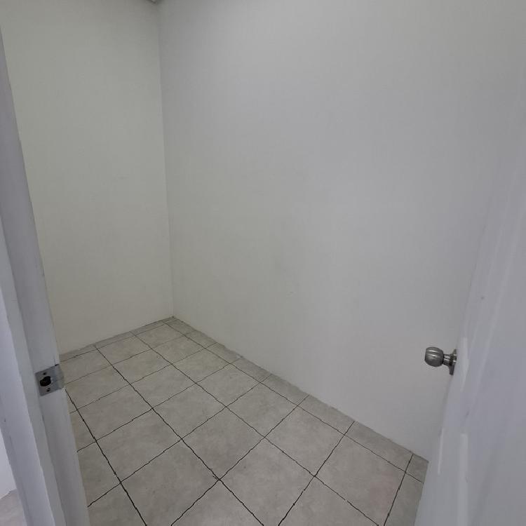 Oficina en Venta y Renta Zona Pradera Zona 10 Guatemala