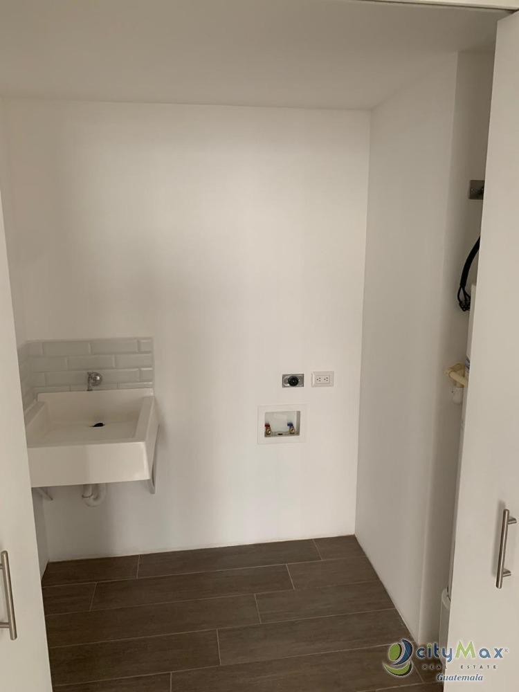 Apartamento en renta en zona 4 excelente ubicacion!!!