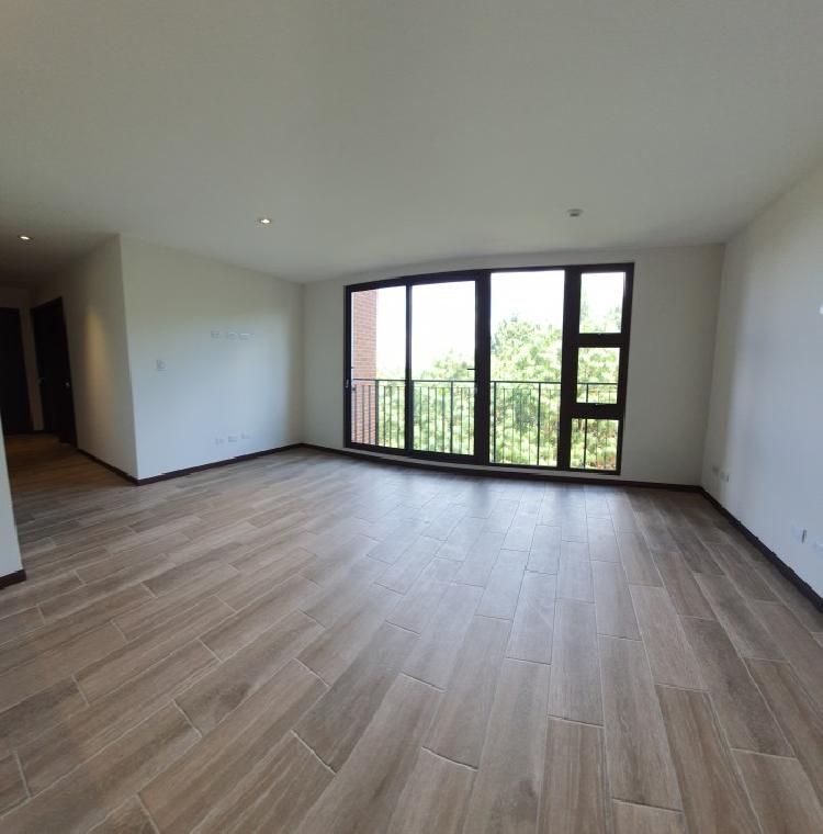 Apartamento Casi Nuevo en renta Edificio 2021 zona 16