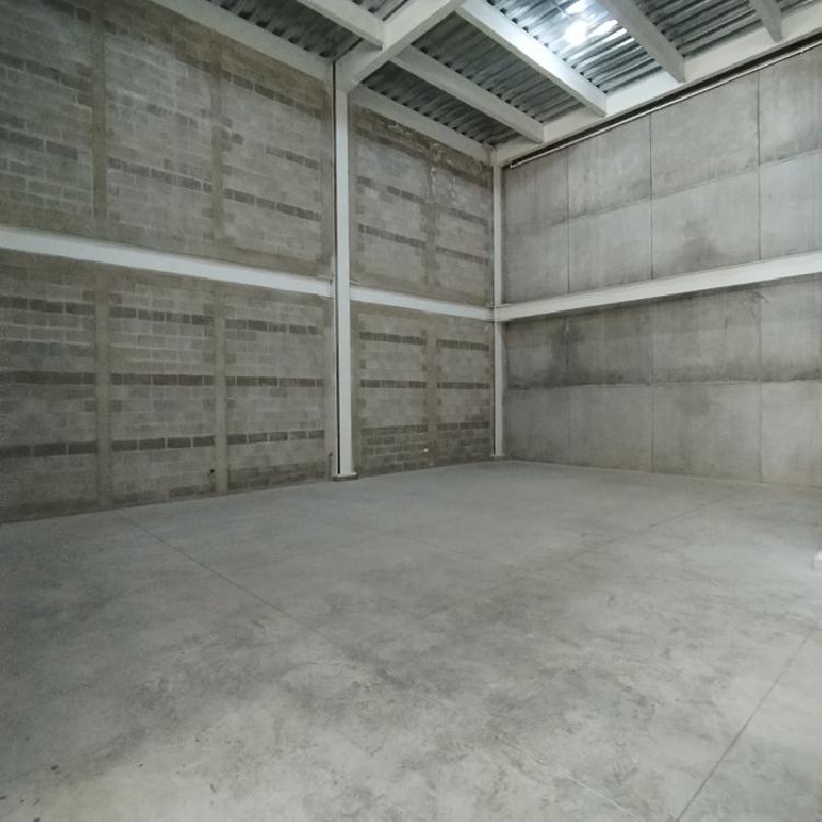 Ofibodega en venta en zona 2 de Mixco Interamericana