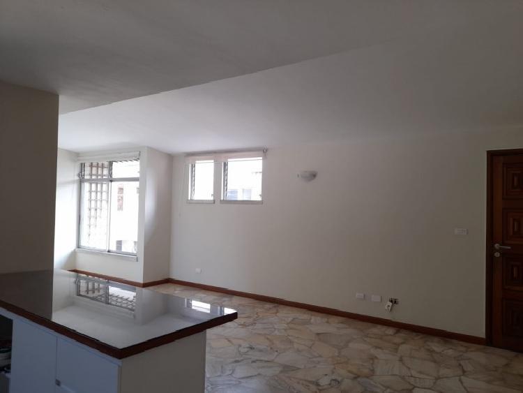 apartamento en alquiler de 1 habitación ZONA 10