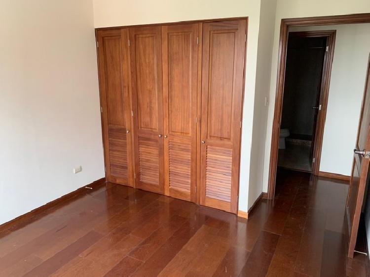 Apartamento en venta edificio Zona 10 Guatemala