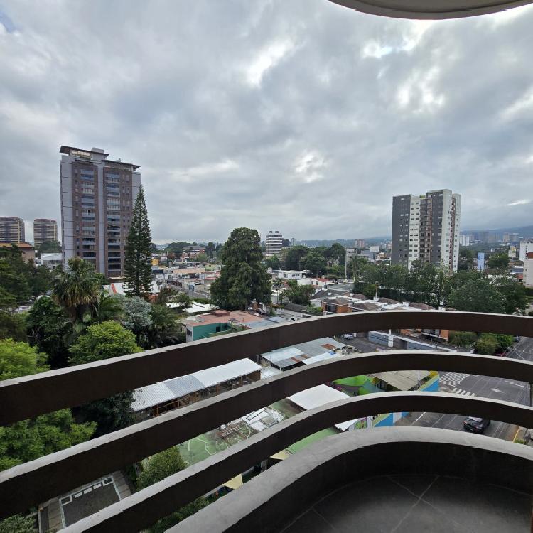 Amplio Apartamento en venta zona 10 Guatemala