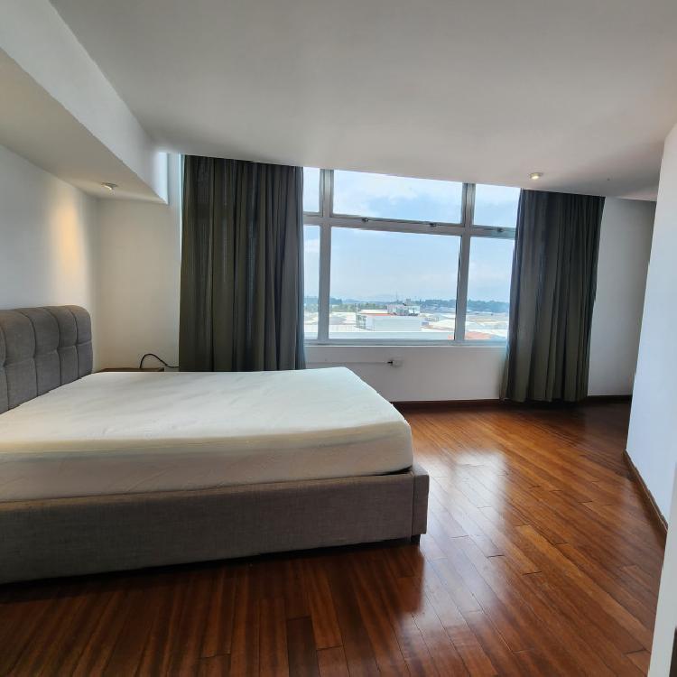 Apartamento Amueblado en Z.13 Avenida Las Americas