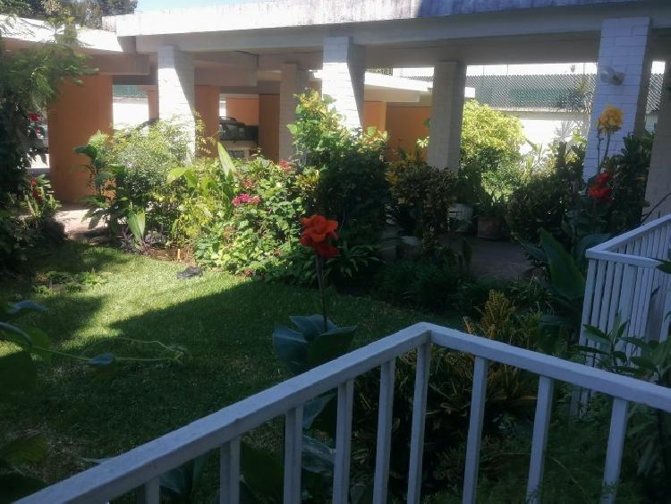 Apartamento con jardin en renta en zona 13 Guatemala