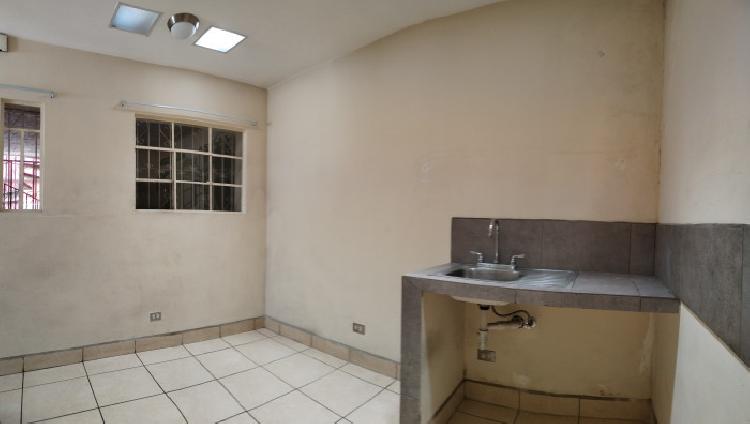 Apartamento en Renta en Zona 7 Tikal 1