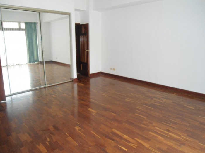 Apartamento en Alquiler Nivel Completo Zona 10 