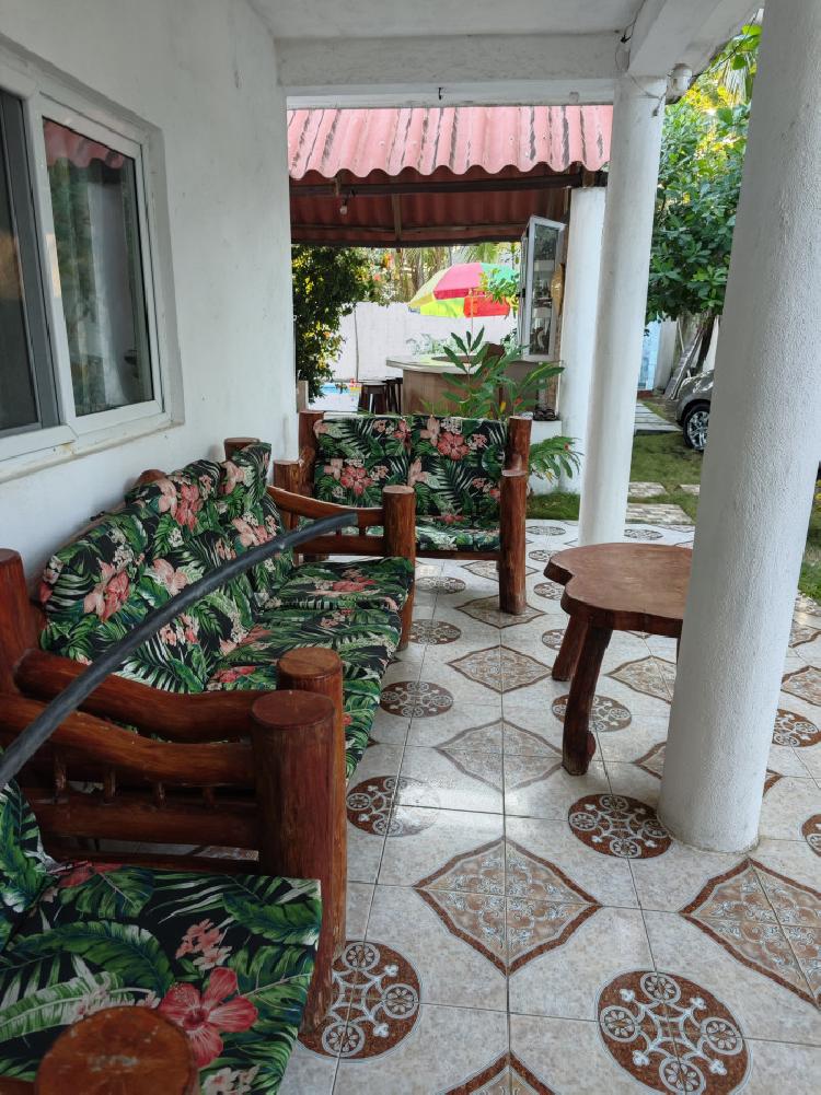 CASA FRENTE A LA PLAYA RAMA BLANCA SIPACATE ESCUINTLA