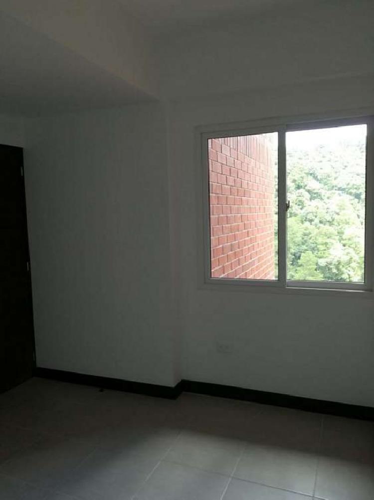 Apartamento en renta en zona 16 