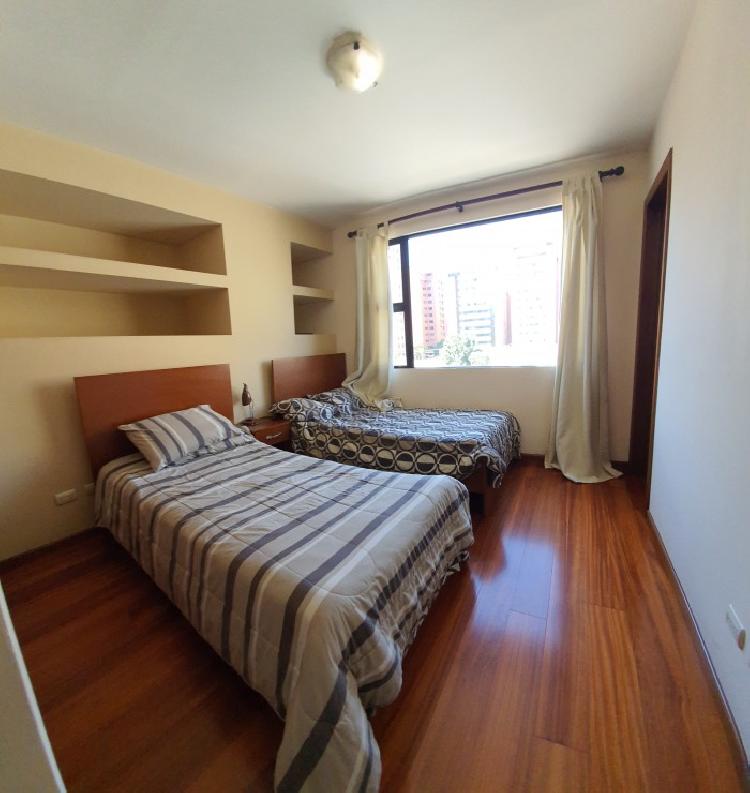 Apartamento en Venta edificio de Zona 10