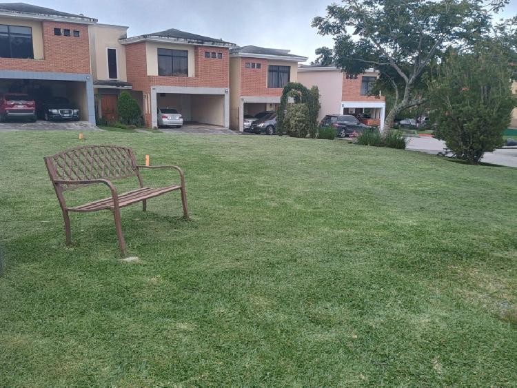 Casa de 200 m2 en venta Villas Campestre 2 Fraijanes