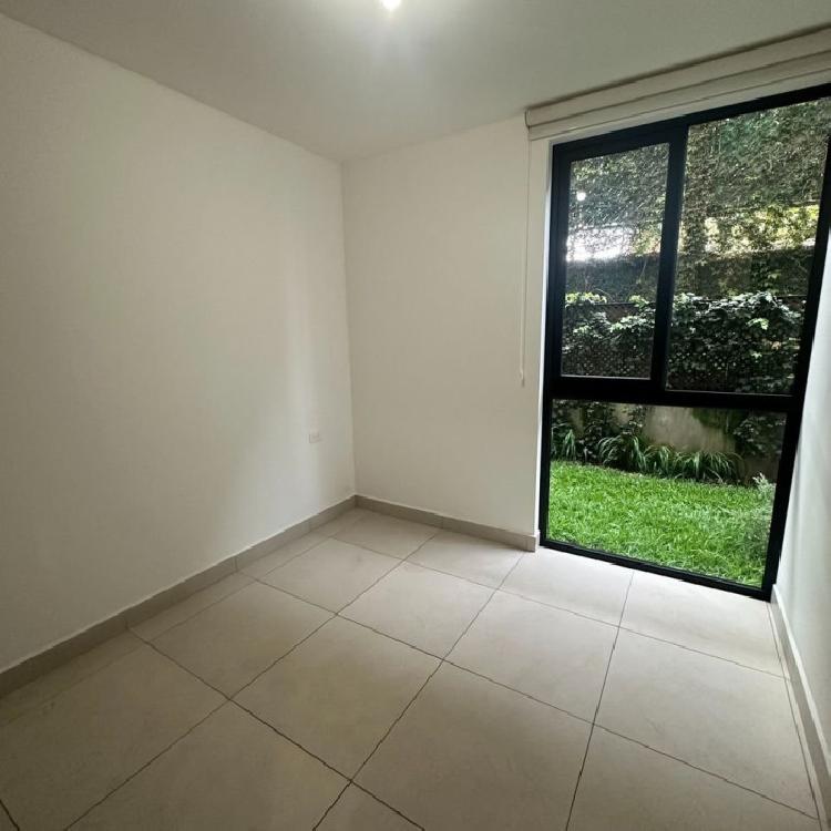 Apartamento en renta en la zona 14 sector La Villa