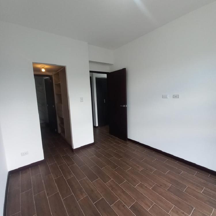 Apartamento en renta zona 12 avenida Petapa