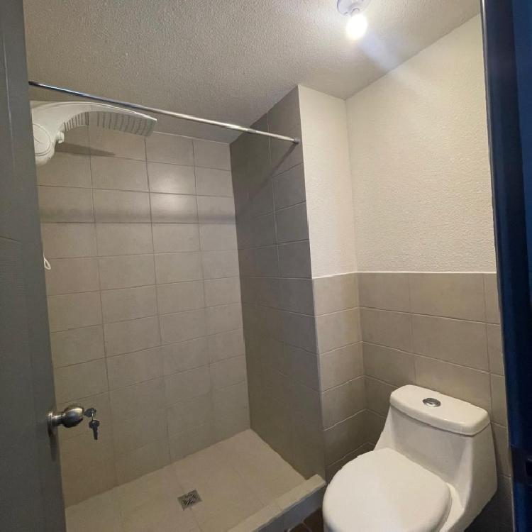 Apartamento en renta zona 10 de Mixco