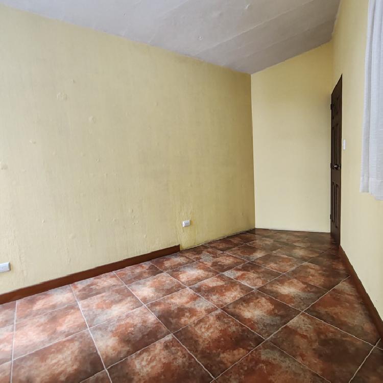 Apartamento en renta en Monte Maria 1 dentro de garita