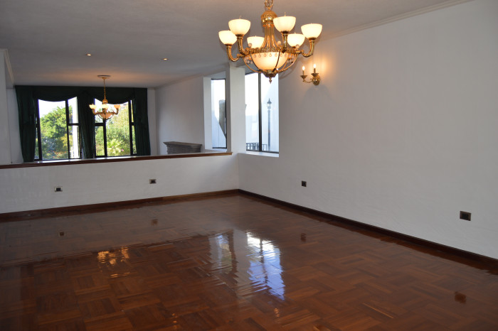 Casa en Venta Lomas de San Rafael Guatemala