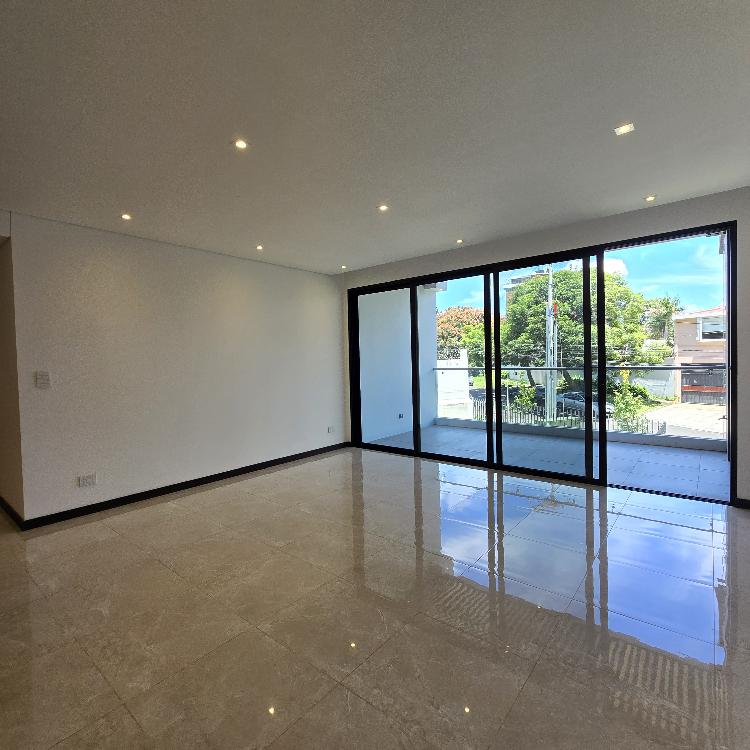 Apartamento en VENTA en exclusivo Edificio en Zona 15 