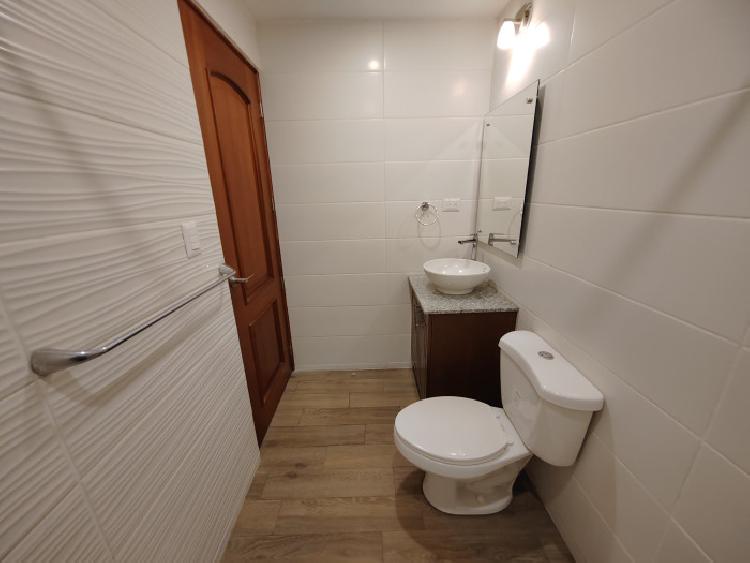 Apartamento en alquiler en zona 15 Vista Hermosa 1