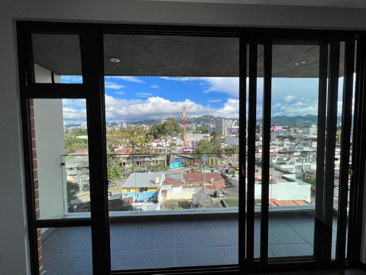 Apartamento en alquiler en zona 10 Guatemala